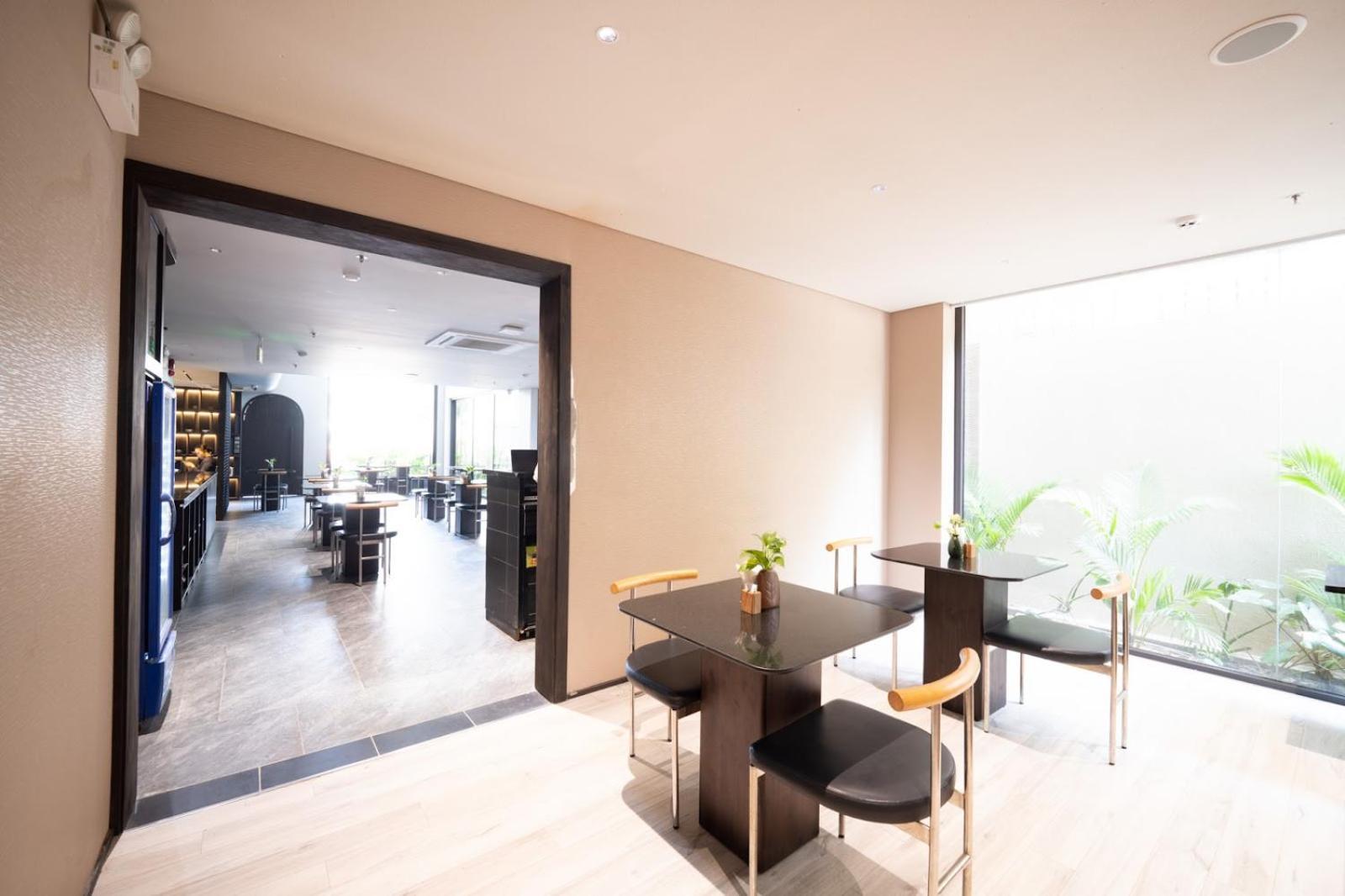 The Hem Hotel And Apartment Danang Exterior photo