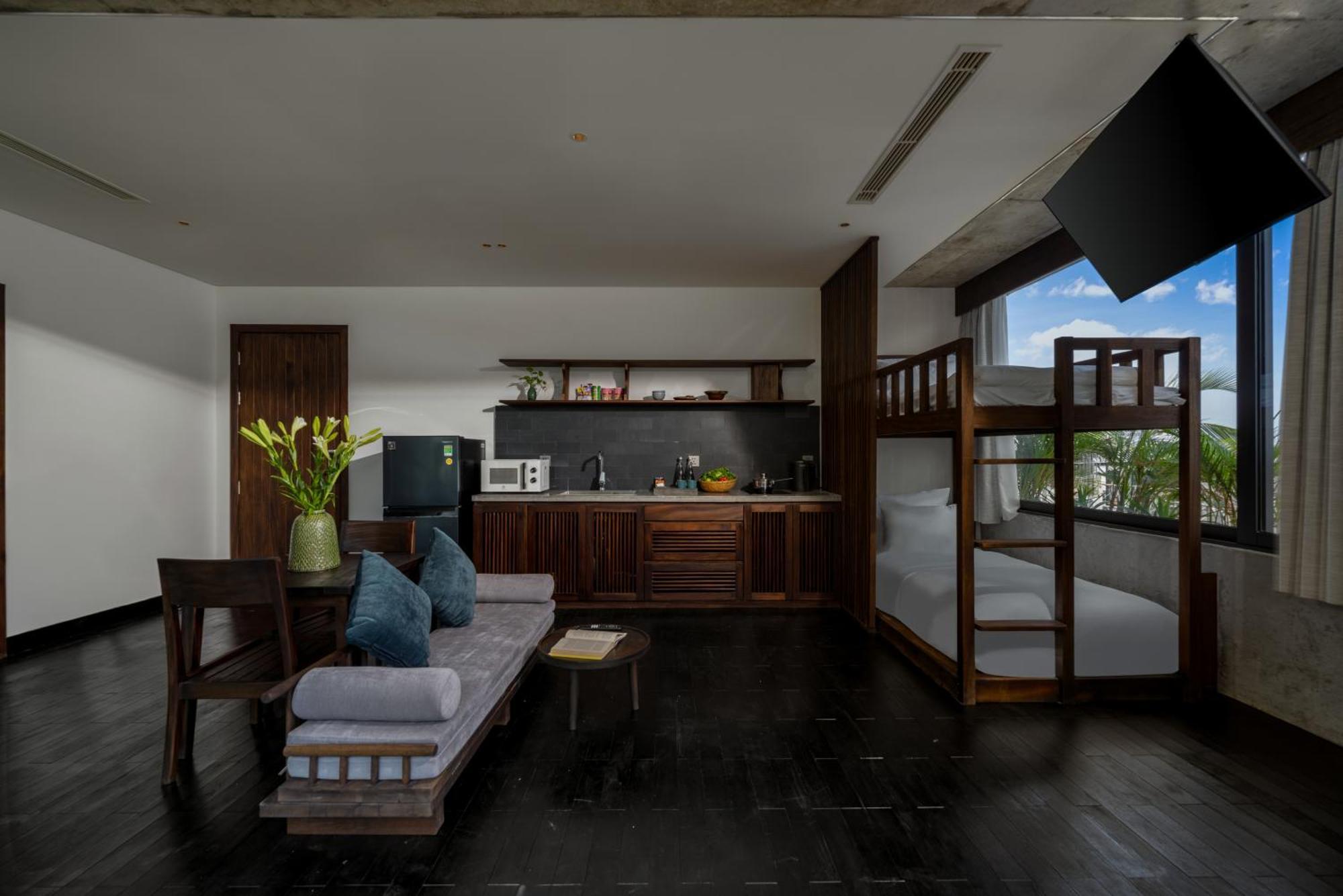 The Hem Hotel And Apartment Danang Exterior photo