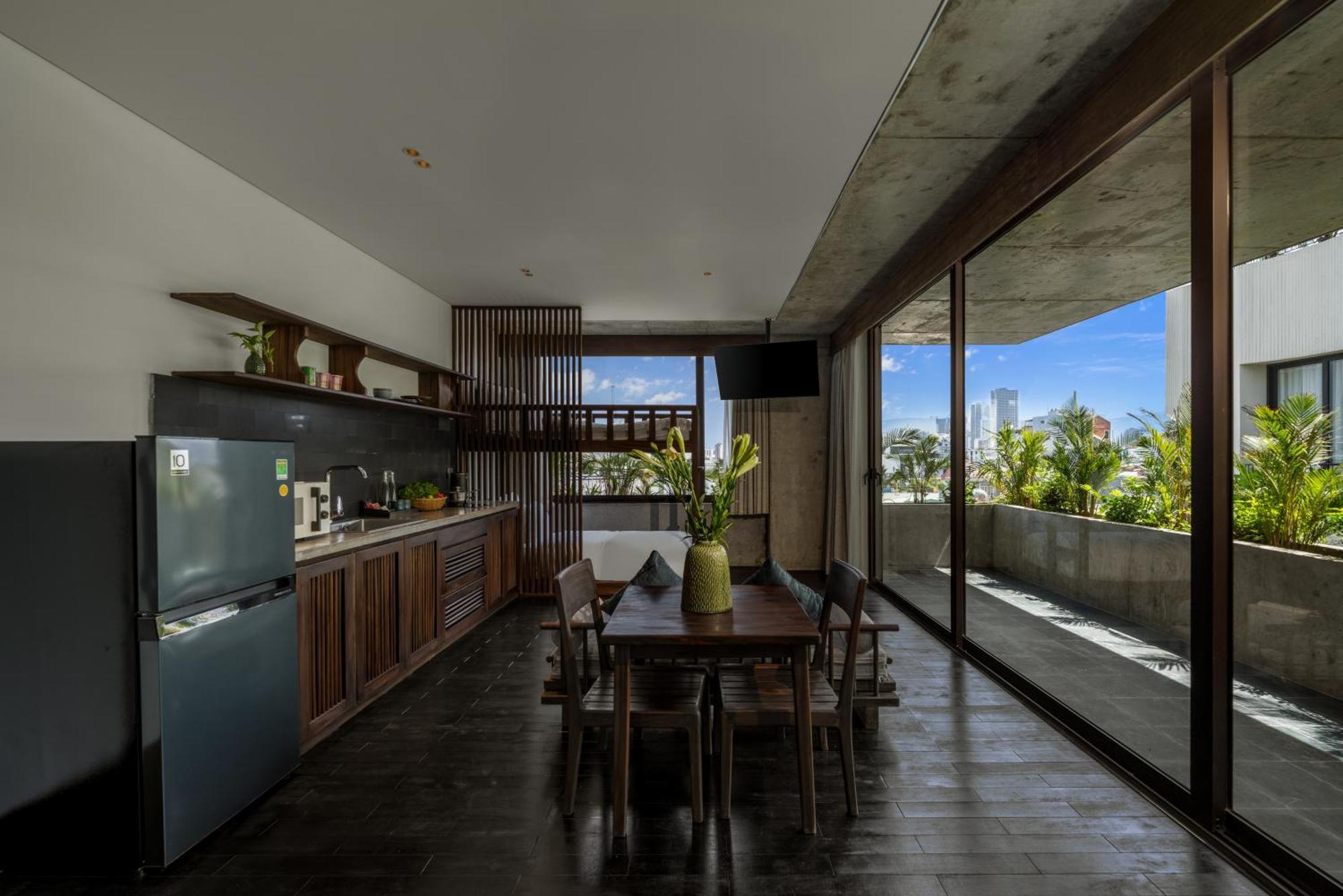 The Hem Hotel And Apartment Danang Exterior photo